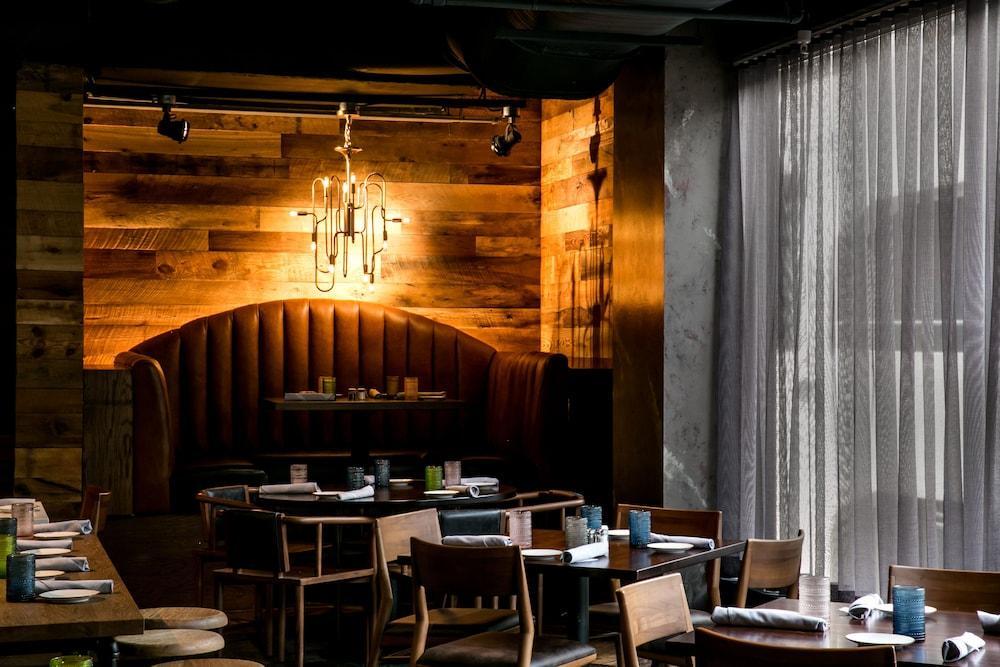 Bobby Hotel Нашвил Екстериор снимка